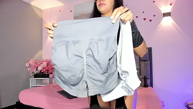 AdelaLust online show from 03/10/26, 04:49