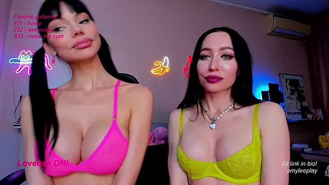 AmyLeeplay online show from 03/18/25, 10:04