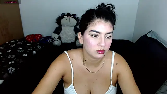 Snapshot of hello_kityy25 chatting on 05/20/26, 06:38 hello kityy25 online show from 05/20/26, 06:38