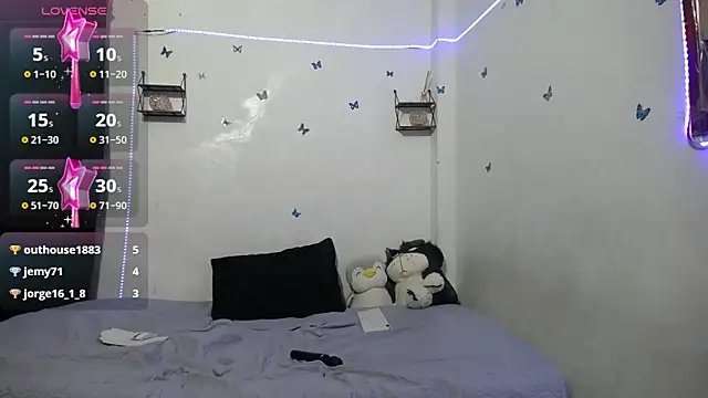 Snapshot of hello_kityy25 chatting on 03/14/25, 09:32 hello kityy25 online show from 03/14/25, 09:32