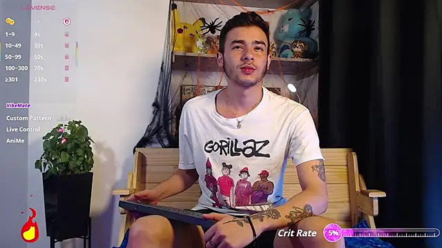 Snapshot of kyle_clint07 chatting on 10/23/25, 06:45 kyle clint07 online show from 10/23/25, 06:45