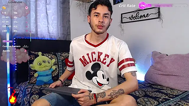 kyle clint07 online show from 04/22/26, 03:52