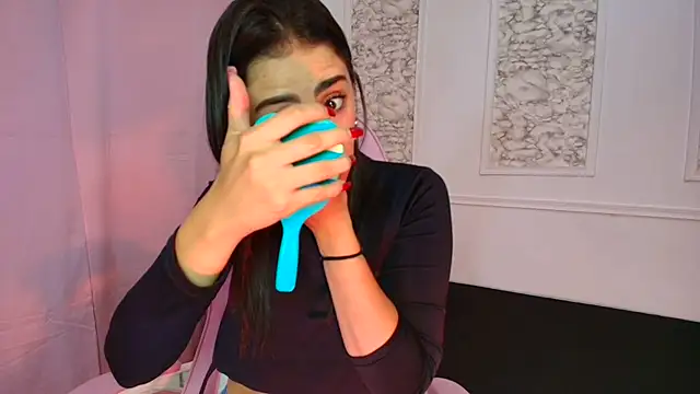 Danella houston online show from 02/18/26, 04:47