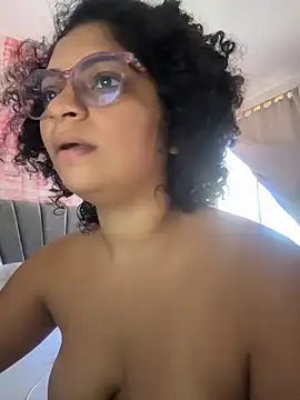 Tana latin online show from 02/27/26, 03:34