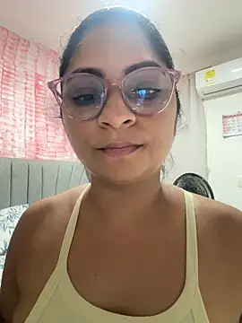 Tana latin online show from 03/15/26, 01:34