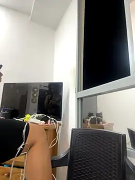 Tana latin online show from 11/27/25, 12:11