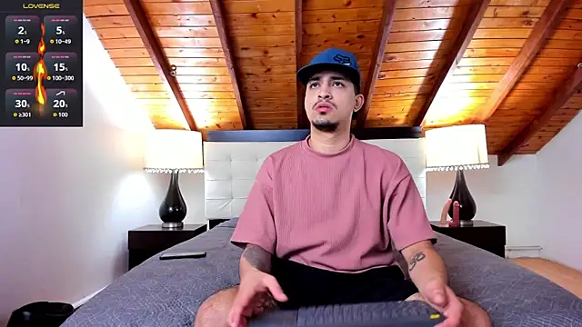 Sebastian Berne online show from 10/27/25, 07:04