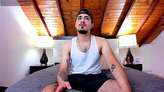 Sebastian Berne online show from 11/16/25, 06:56