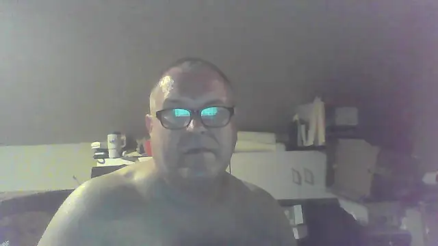 mkestr69 online show from 04/13/26, 03:32