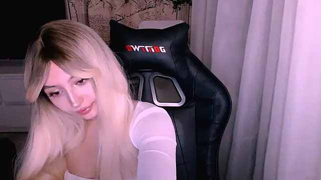 beauty blonde online show from 12/03/25, 12:55