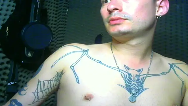 vampireathome online show from 03/19/25, 04:03