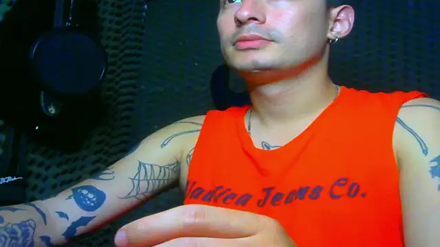 vampireathome online show from 03/18/25, 03:23