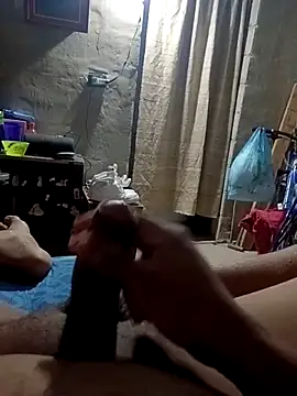 Snapshot of xxx_dogg chatting on 02/27/26, 04:45 xxx dogg online show from 02/27/26, 04:45