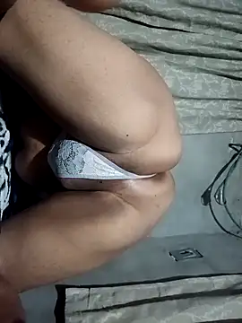 Snapshot of xxx_dogg chatting on 02/11/26, 06:02 xxx dogg online show from 02/11/26, 06:02