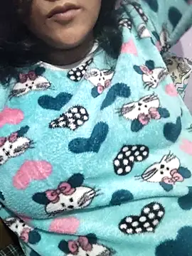 Your cutiepie  online show from 12/20/25, 03:48