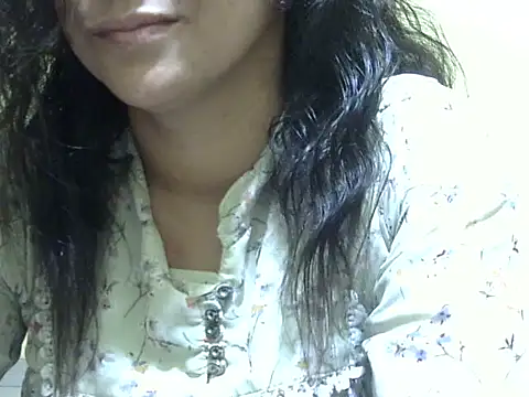 Your cutiepie  online show from 11/18/25, 10:29