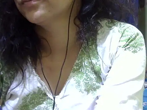 Your cutiepie  online show from 10/15/25, 04:26