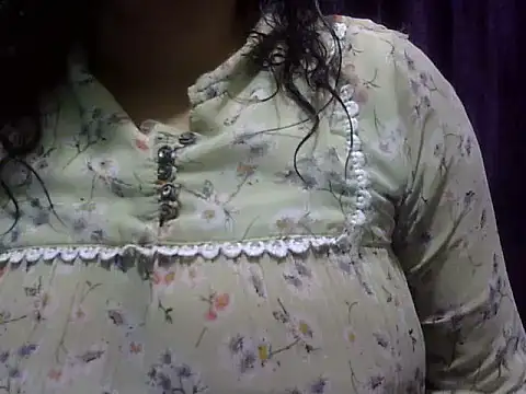 Your cutiepie  online show from 06/01/26, 07:46