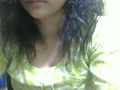 Your cutiepie  online show from 12/15/25, 06:03