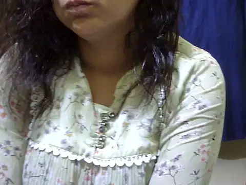 Your cutiepie  online show from 09/13/25, 05:13