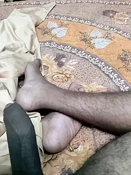 Yashkumar 0697 online show from 12/04/25, 07:24