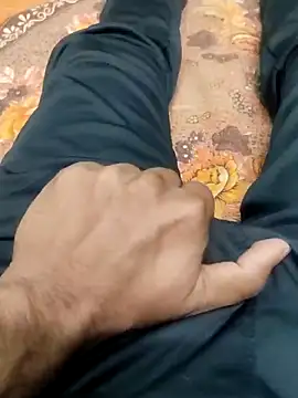 Yashkumar 0697 online show from 03/18/25, 06:39