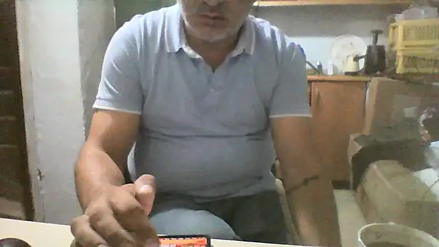 Snapshot of murat7888 chatting on 10/03/25, 06:37 murat7888 online show from 10/03/25, 06:37