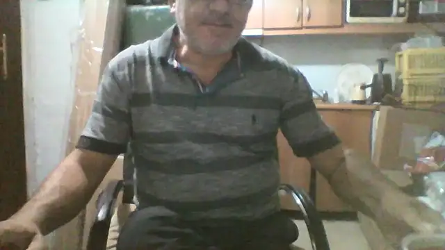 Snapshot of murat7888 chatting on 09/25/25, 04:29 murat7888 online show from 09/25/25, 04:29