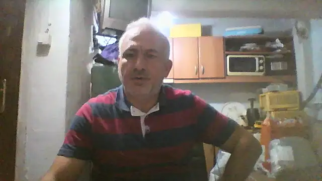Snapshot of murat7888 chatting on 10/16/25, 06:32 murat7888 online show from 10/16/25, 06:32