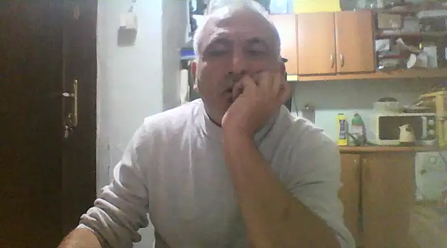 Snapshot of murat7888 chatting on 03/12/25, 01:08 murat7888 online show from 03/12/25, 01:08