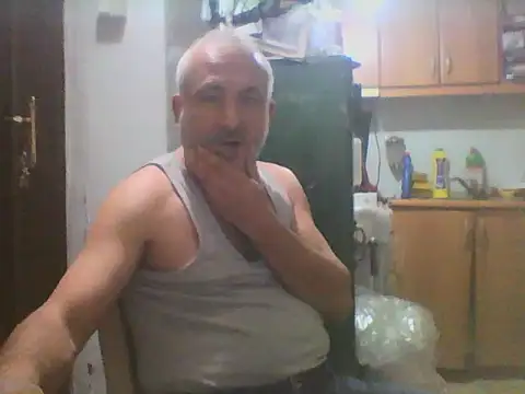 Snapshot of murat7888 chatting on 02/27/25, 12:34 murat7888 online show from 02/27/25, 12:34