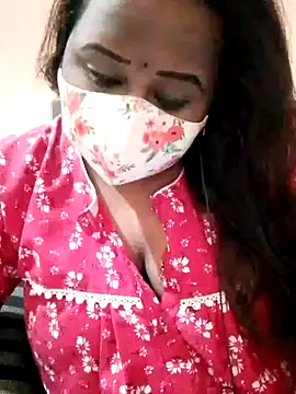 Snapshot of dolly_telugu01 chatting on 02/19/25, 07:16 dolly telugu01 online show from 02/19/25, 07:16