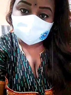 Snapshot of dolly_telugu01 chatting on 03/16/25, 05:39 dolly telugu01 online show from 03/16/25, 05:39