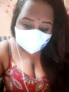 Snapshot of dolly_telugu01 chatting on 11/17/25, 06:12 dolly telugu01 online show from 11/17/25, 06:12