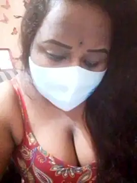 Snapshot of dolly_telugu01 chatting on 04/14/26, 05:18 dolly telugu01 online show from 04/14/26, 05:18