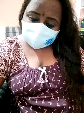 Snapshot of dolly_telugu01 chatting on 03/08/25, 07:42 dolly telugu01 online show from 03/08/25, 07:42