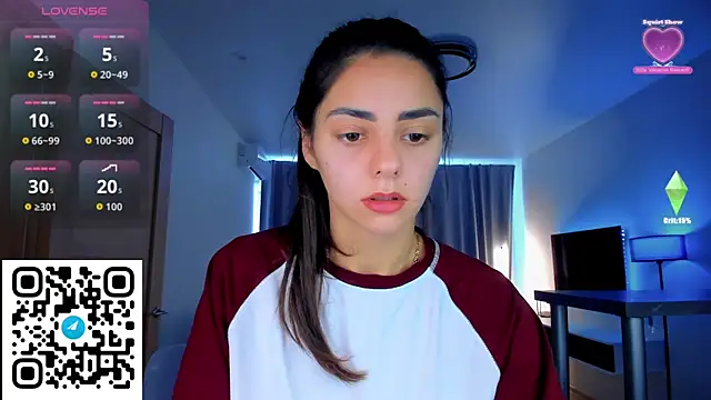 Snapshot of EmiliaZen chatting on 09/13/25, 11:32 EmiliaZen online show from 09/13/25, 11:32