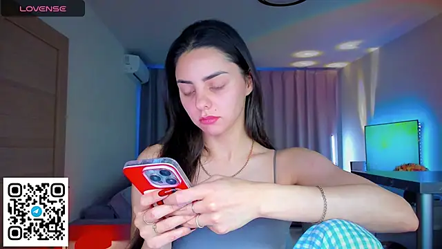 EmiliaZen online show from 02/14/26, 02:17