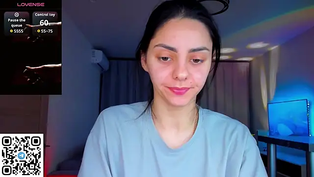 EmiliaZen online show from 04/21/26, 06:47