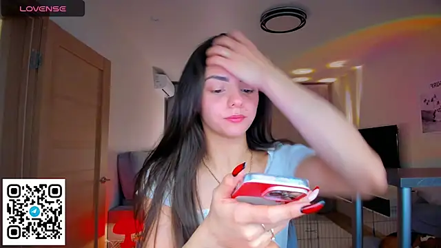 EmiliaZen online show from 02/25/26, 04:18