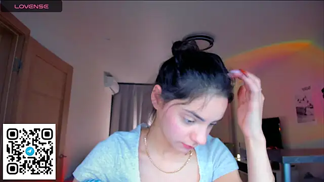 EmiliaZen online show from 02/21/26, 03:36