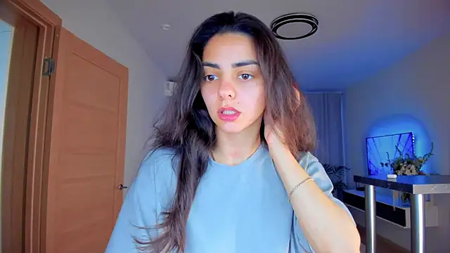 EmiliaZen online show from 10/29/25, 01:10