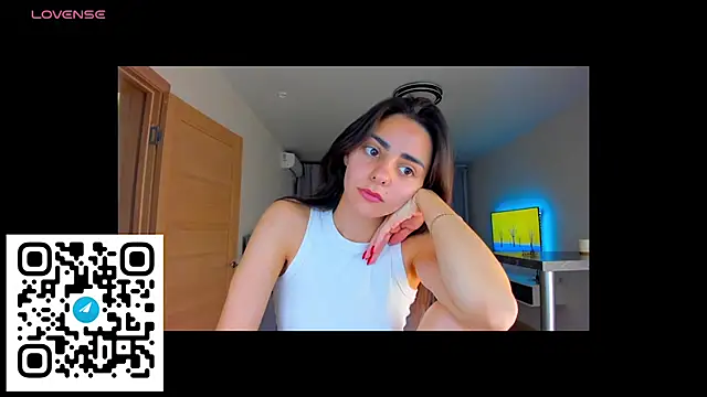 EmiliaZen online show from 11/09/25, 04:44