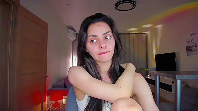 EmiliaZen online show from 04/03/26, 06:47