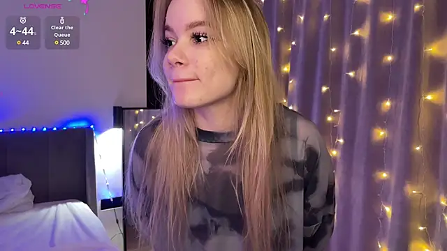 CrystaIMaiden online show from 02/28/25, 05:04