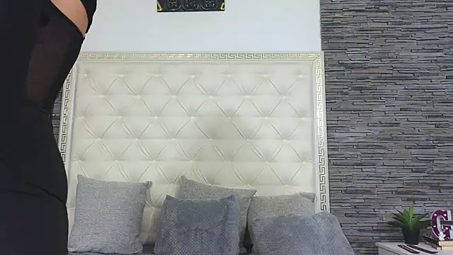 EliteDomina online show from 10/22/25, 05:18