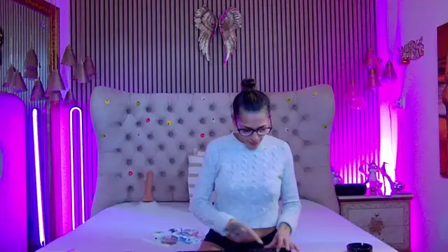 PlayfulShow online show from 02/08/26, 11:30