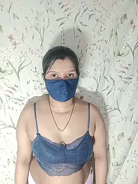 Snapshot of Crazybhabhi chatting on 06/02/26, 09:04 Crazybhabhi online show from 06/02/26, 09:04