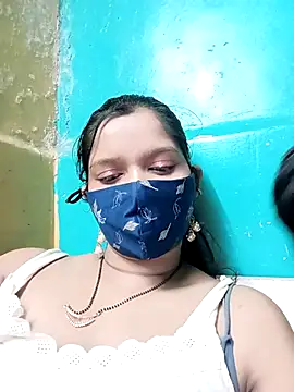 Snapshot of Crazybhabhi chatting on 04/28/26, 08:46 Crazybhabhi online show from 04/28/26, 08:46