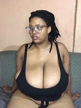 Snapshot of NonoGotBoobies chatting on 02/11/25, 10:18 NonoGotBoobies online show from 02/11/25, 10:18